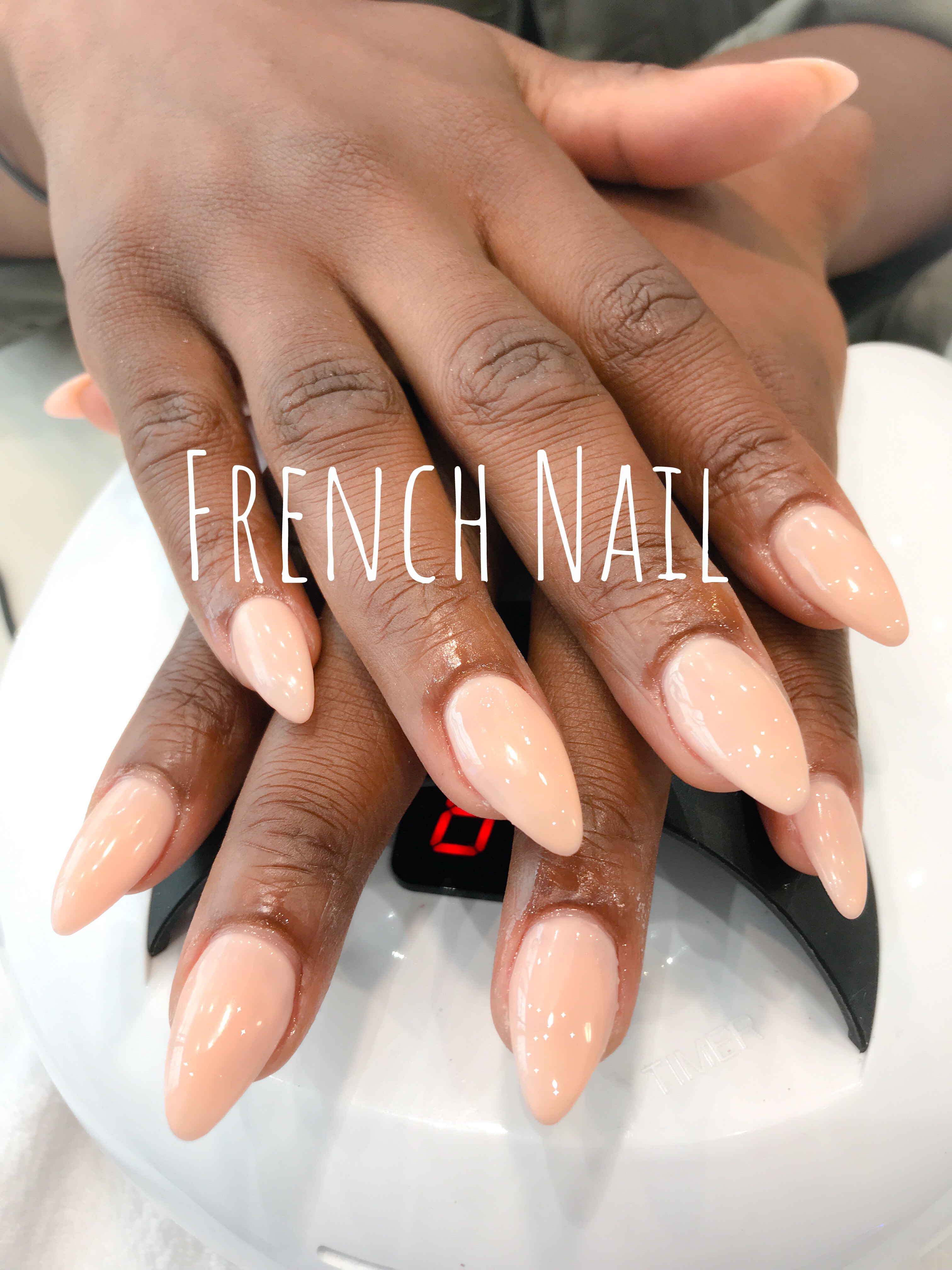 Pose de faux ongles pour les mains et pieds Institut French Nail à — free download